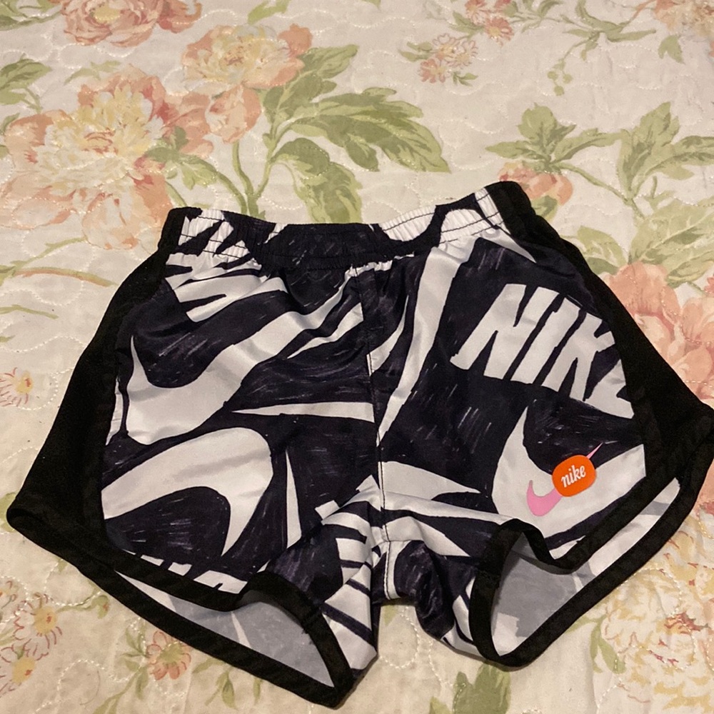 Girls Nike Shorts